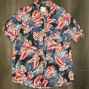 AE Floral Button Down